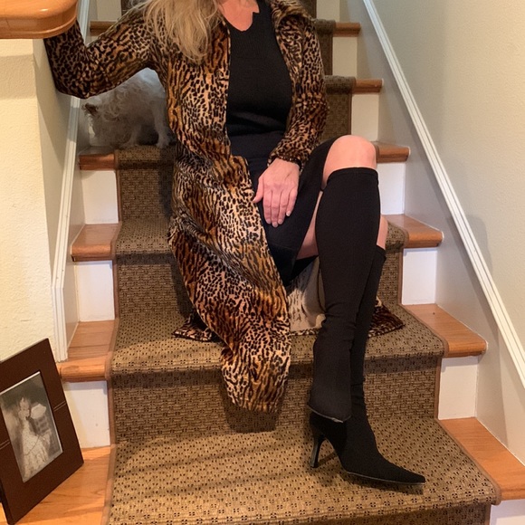 Stylish and versatile  leopard print long jacket or dress XS /S - Picture 2 of 10